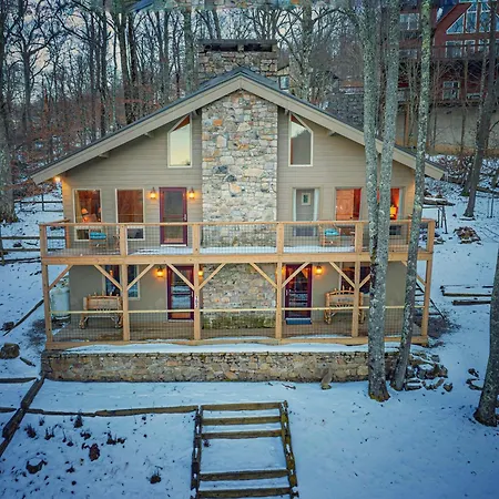 Villa Beech Mountain Walk To Slopes Sleeps 9 Pet Friendly